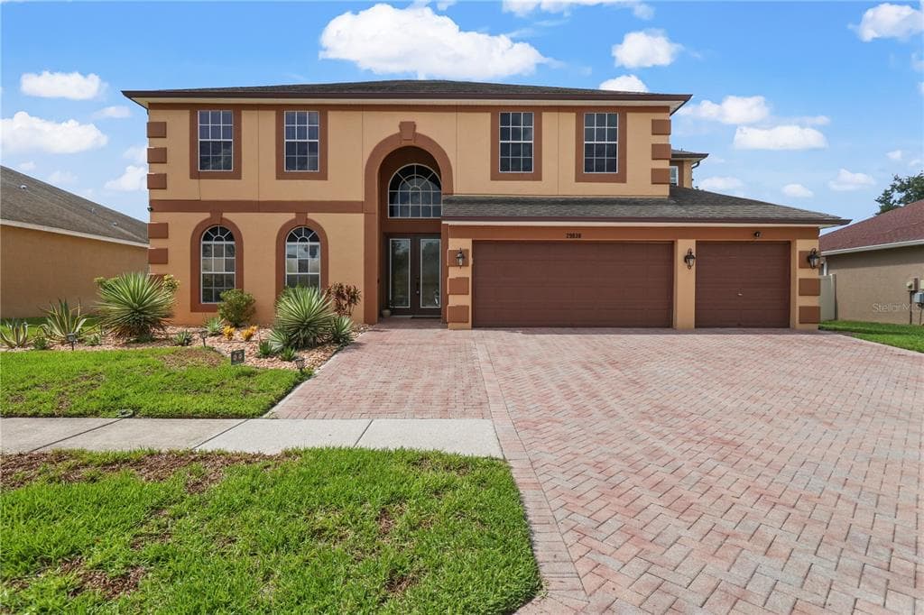 29838 BOYETTE OAKS PLACE