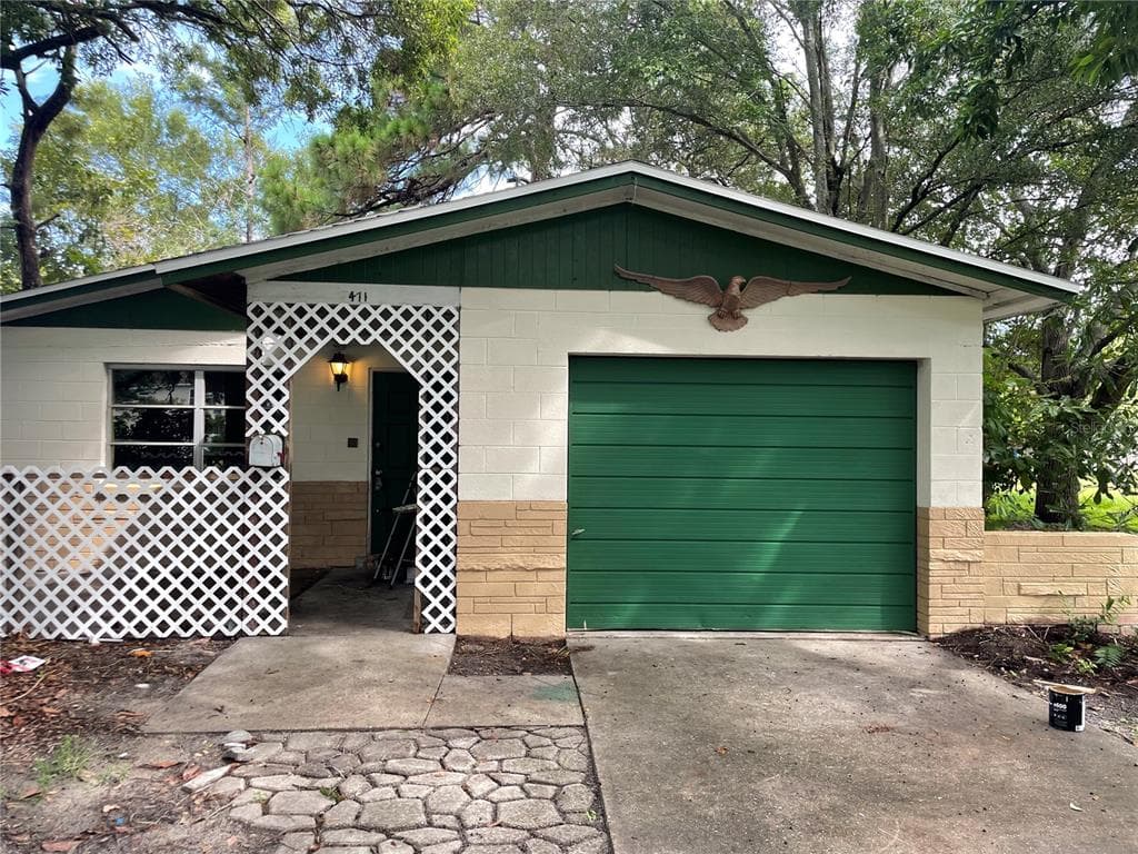 471 54TH AVENUE N ST PETERSBURG, FL 33703