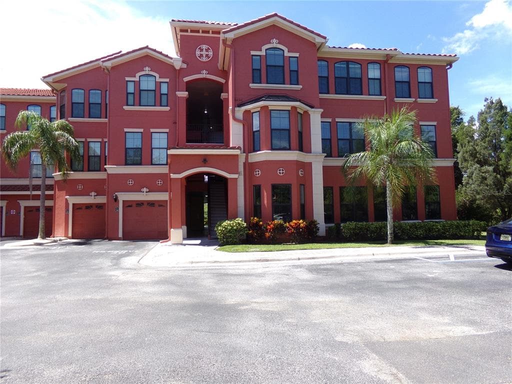 2713 VIA MURANO UNIT 221