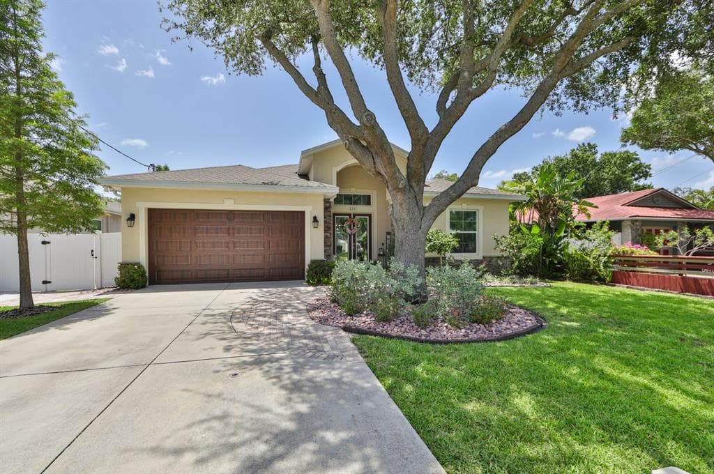 6231 S ADELIA AVENUE TAMPA, FL 33616