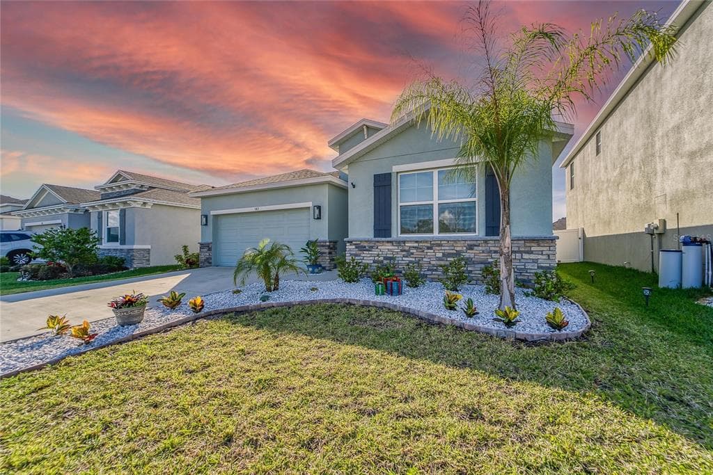 582 8TH STREET NW RUSKIN, FL 33570