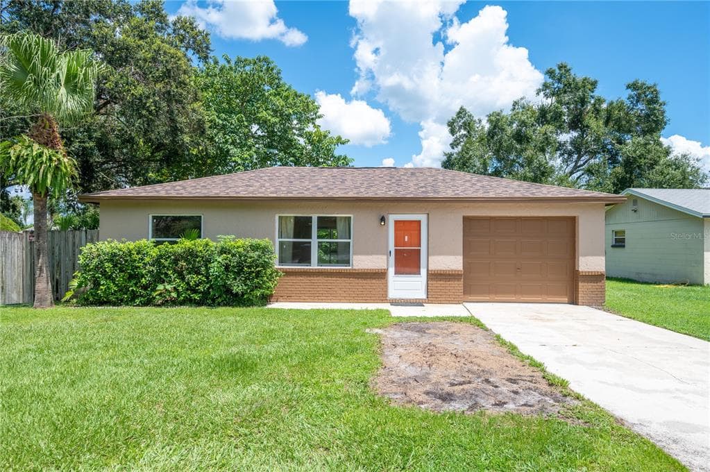 1110 WATERVIEW BOULEVARD E LAKELAND, FL 33801