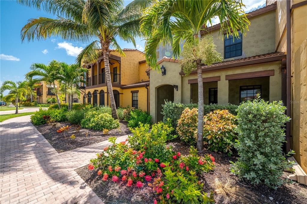 11796 PASEO GRANDE BOULEVARD UNIT 4710
