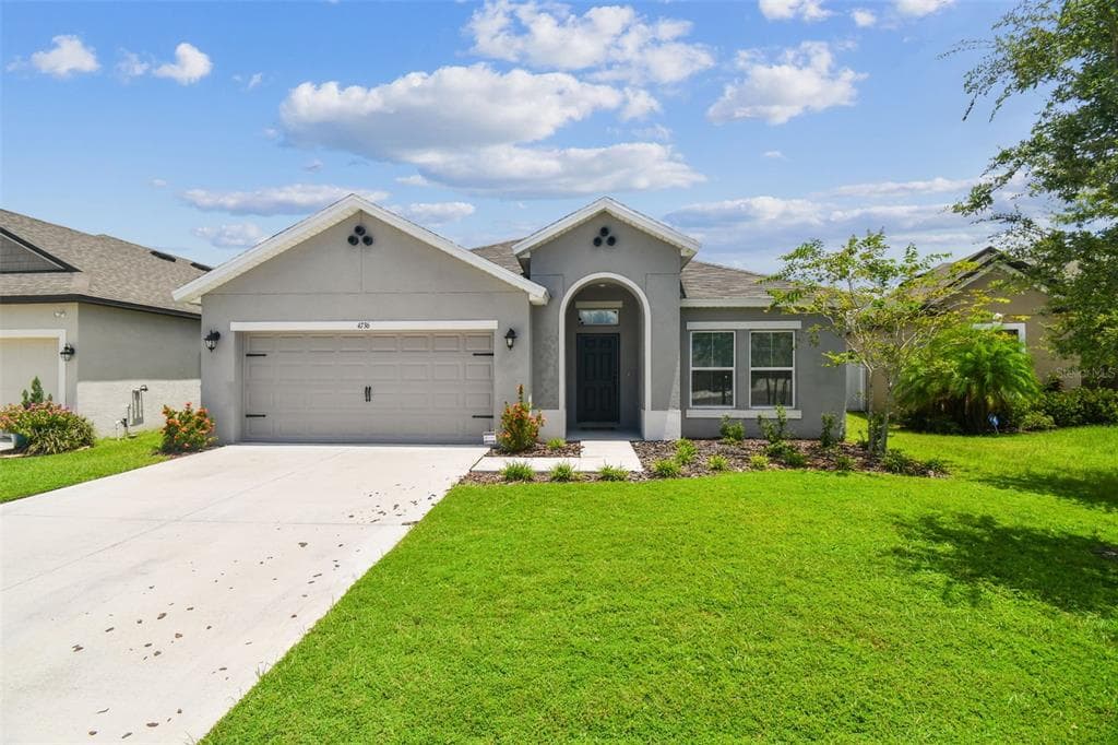 4736 LINDEVER LANE PALMETTO, FL 34221
