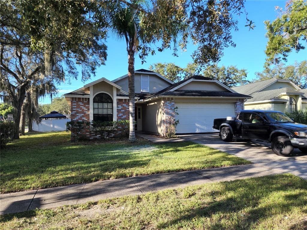 2618 WRENCREST CIRCLE VALRICO, FL 33596