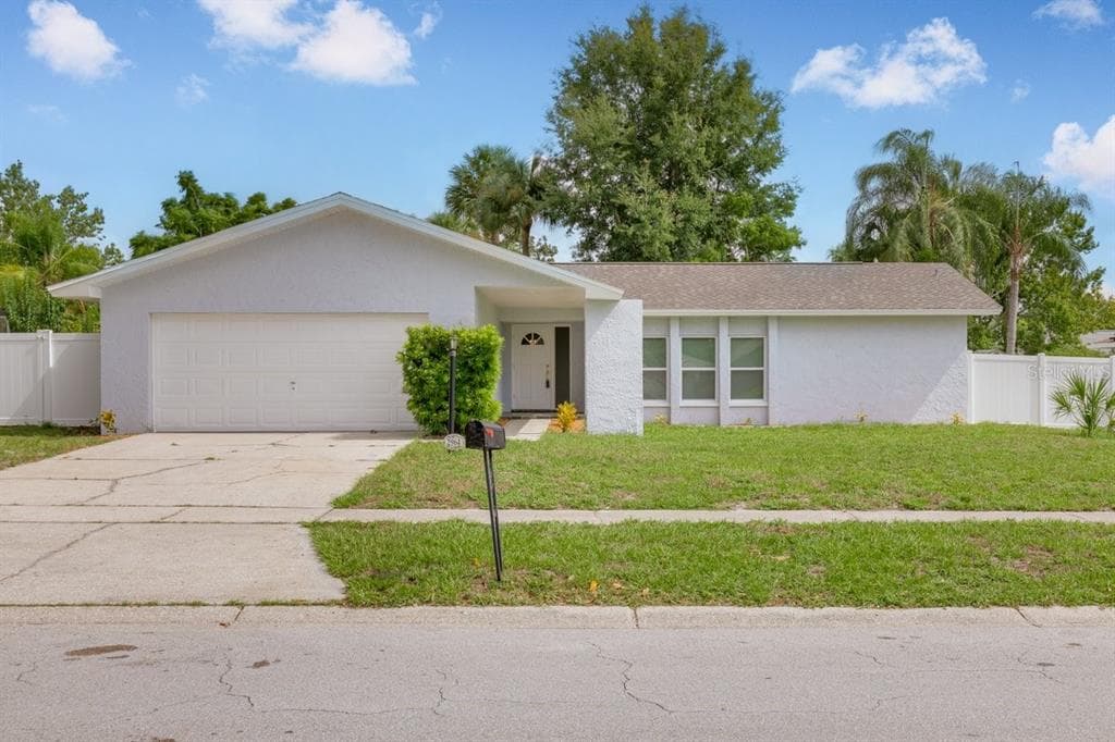 2964 MEADOW OAK DRIVE S CLEARWATER, FL 33761