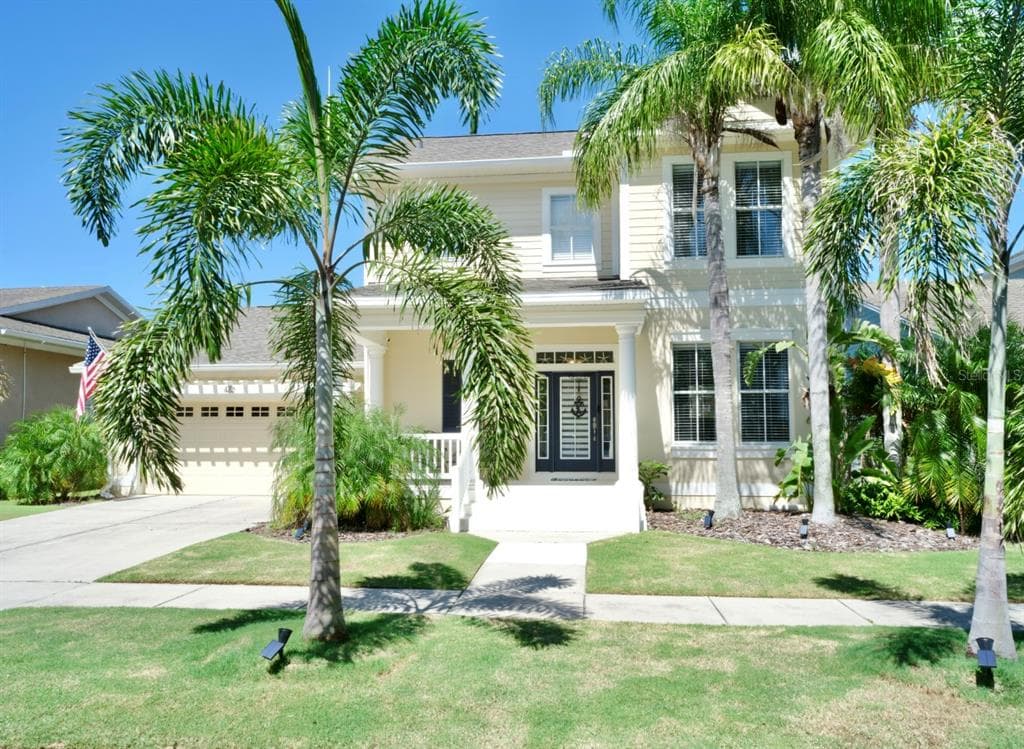422 ISLEBAY DRIVE APOLLO BEACH, FL 33572