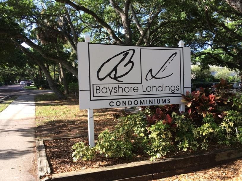 5221 BAYSHORE BOULEVARD UNIT 41 TAMPA, FL 33611