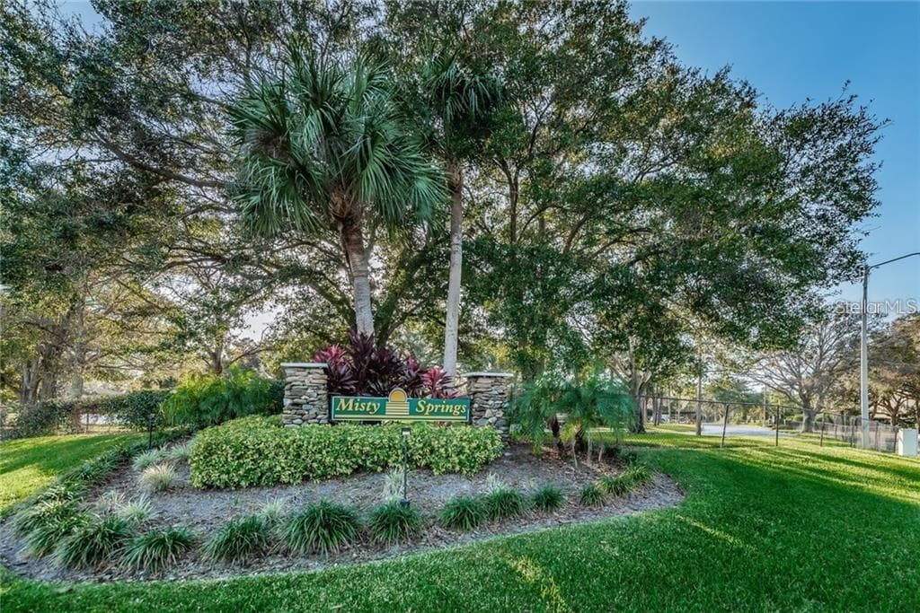 2671 SABAL SPRINGS CIRCLE UNIT 102 CLEARWATER, FL 33761
