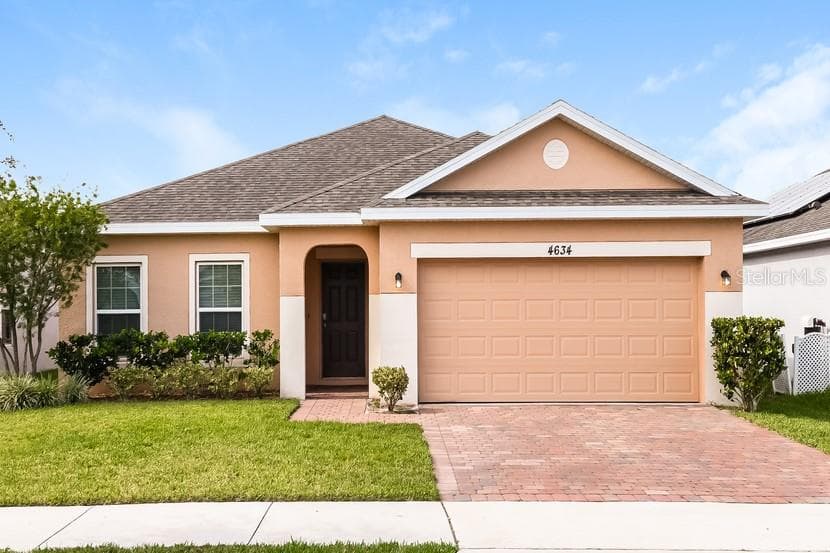 4634 BAYMOOR DRIVE KISSIMMEE, FL 34758