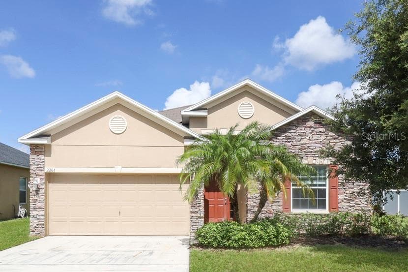 2204 PARIA LANE KISSIMMEE, FL 34758