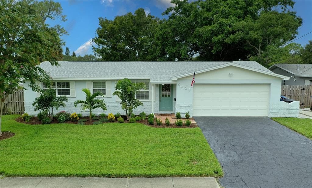 5428 DENVER STREET NE ST PETERSBURG, FL 33703