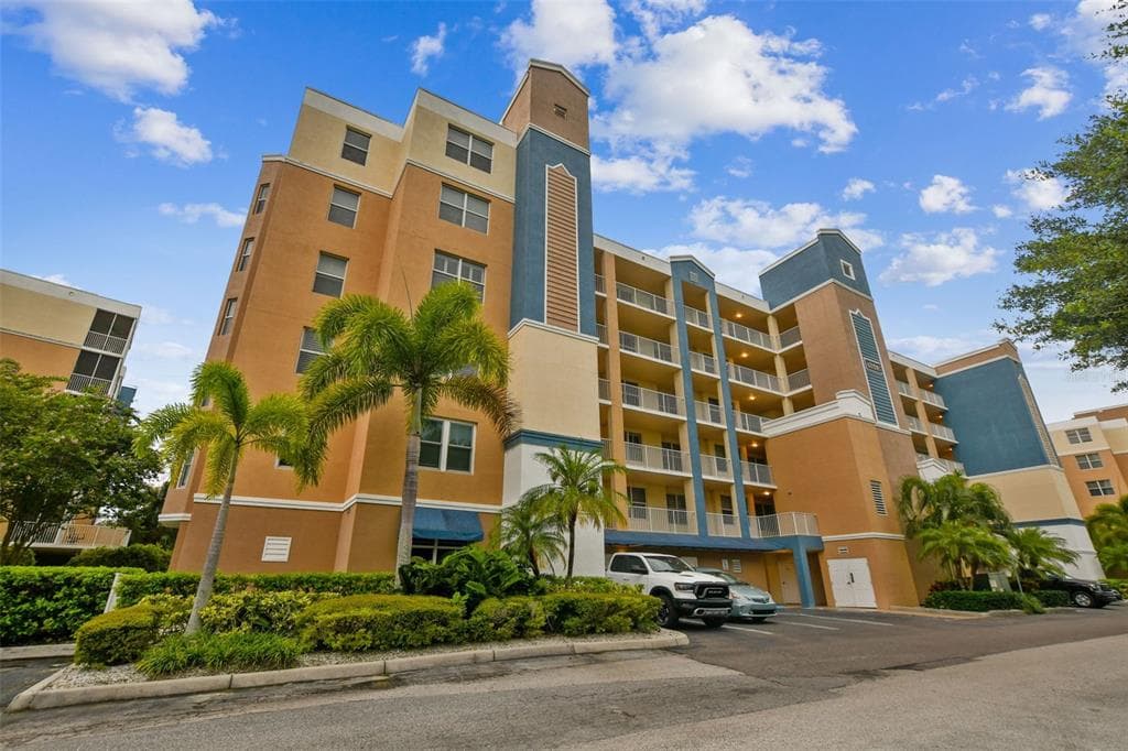 960 STARKEY ROAD UNIT 3406