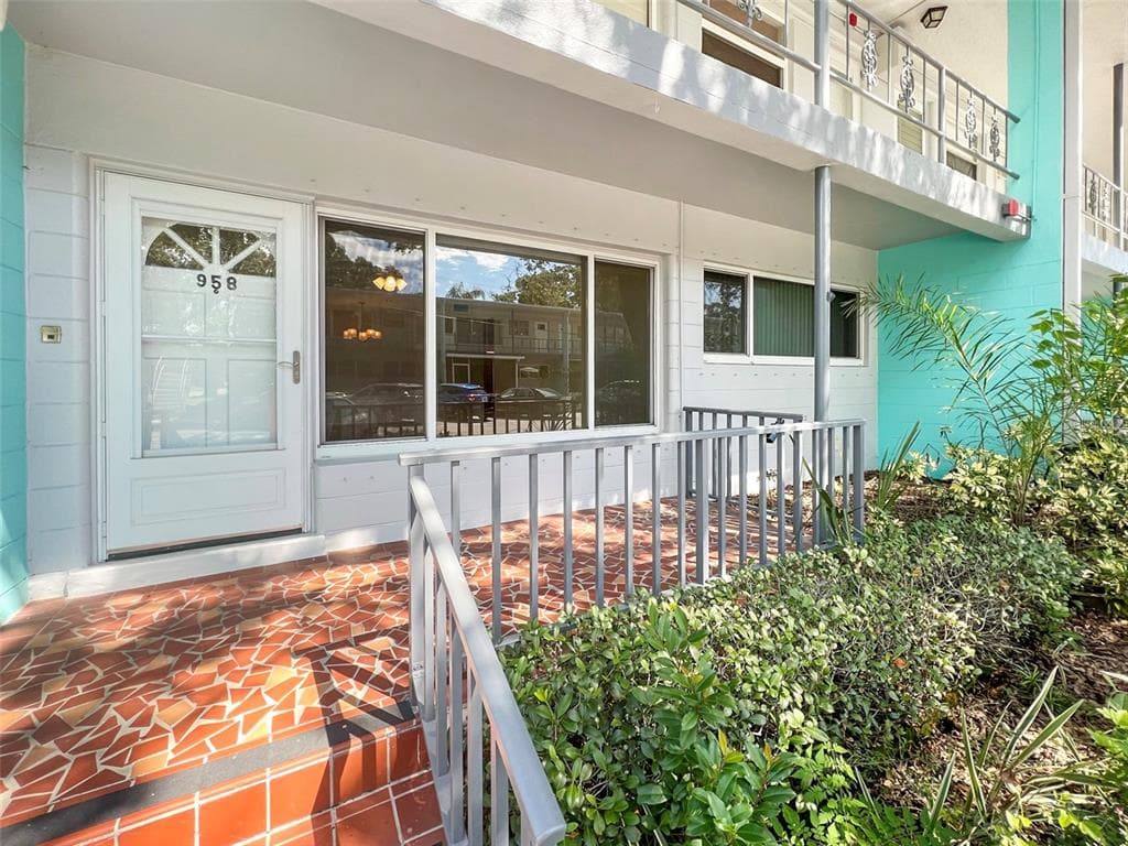 4151 55TH WAY N UNIT 958 KENNETH CITY, FL 33709