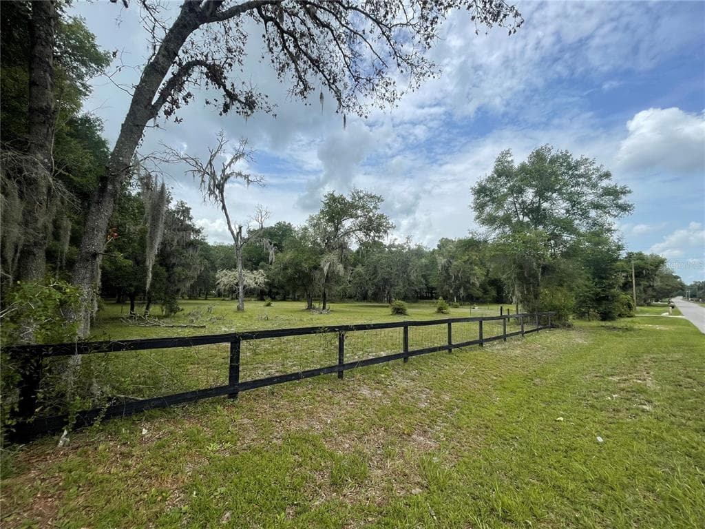 450 NW 117TH COURT OCALA, FL 34482