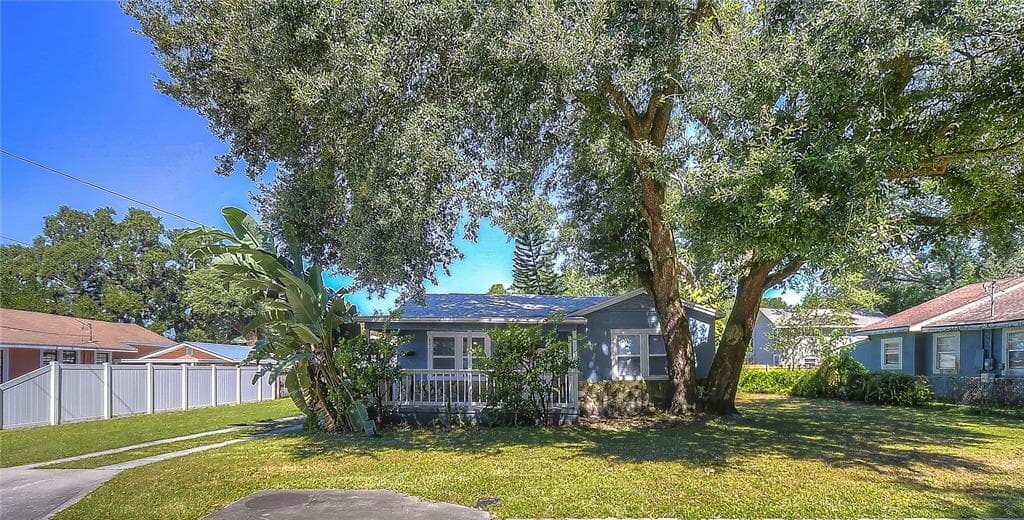 802 E BROAD STREET TAMPA, FL 33604