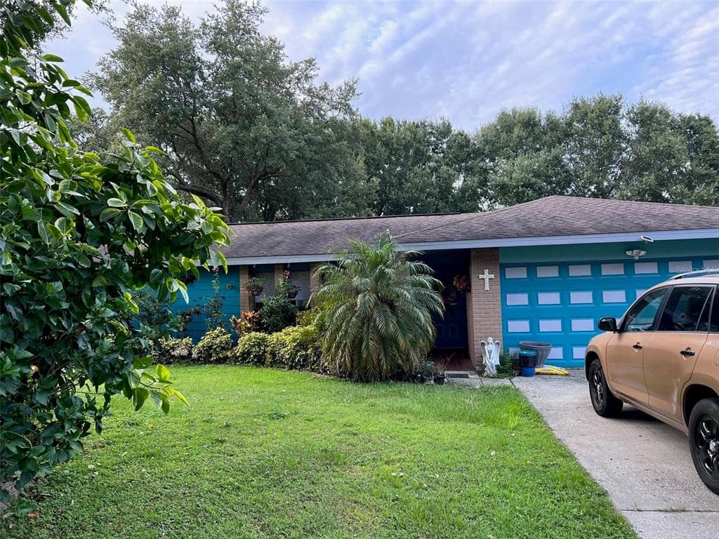 608 BRENTWOOD PLACE BRANDON, FL 33511