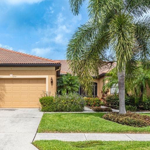 5714 EDEN FALLS PLACE APOLLO BEACH, FL 33572