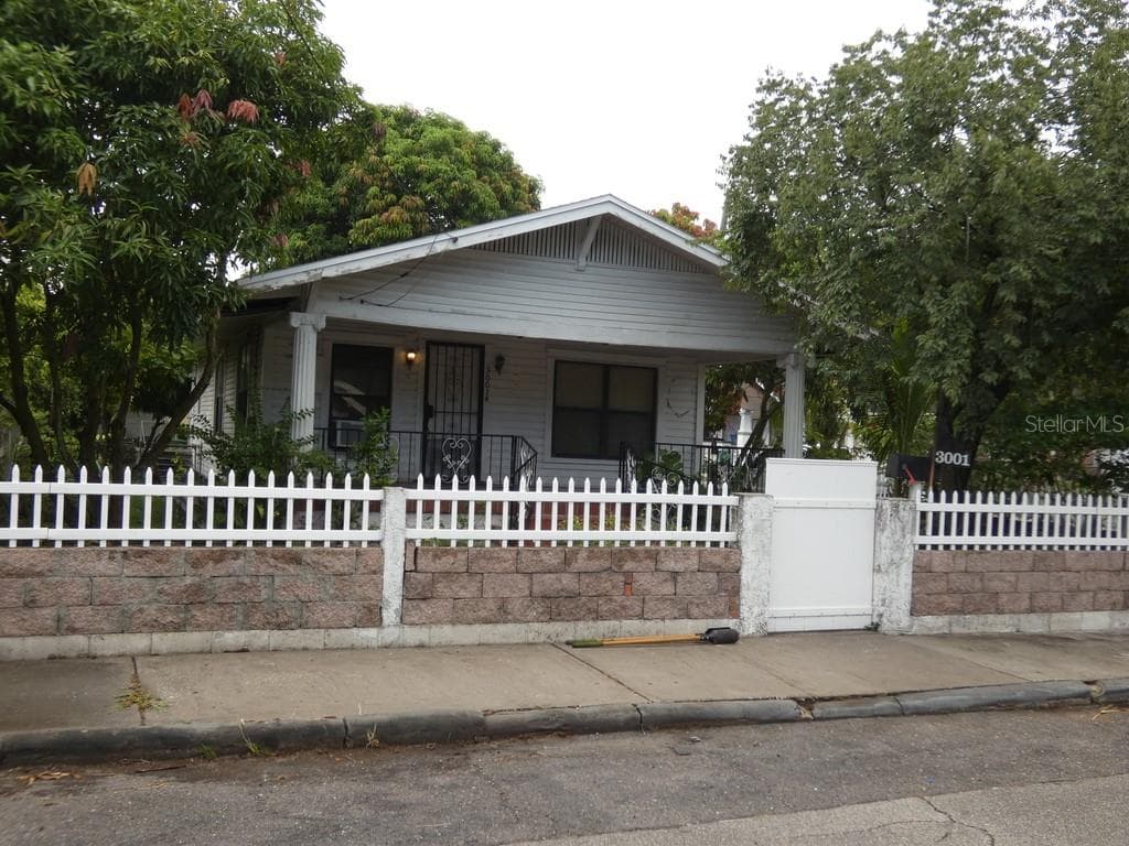 3001 N 13TH STREET TAMPA, FL 33605