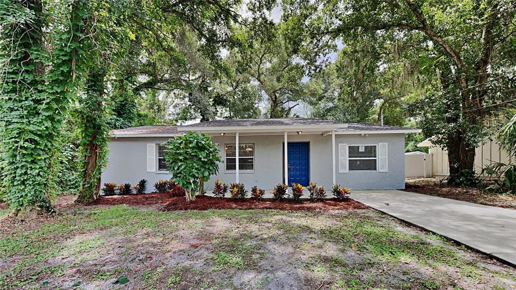 706 CYPRESS STREET TARPON SPRINGS, FL 34689