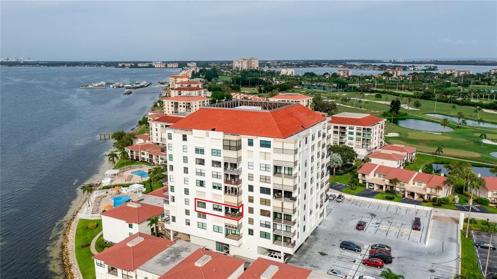 6265 SUN BOULEVARD UNIT 607 ST PETERSBURG, FL 33715