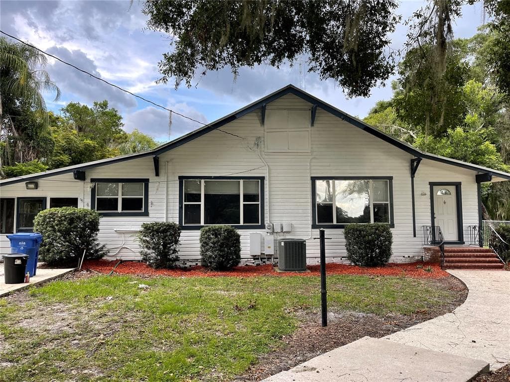 227 LAKESIDE DRIVE LUTZ, FL 33549