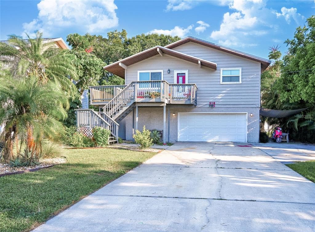 318 CROSSWINDS DRIVE PALM HARBOR, FL 34683
