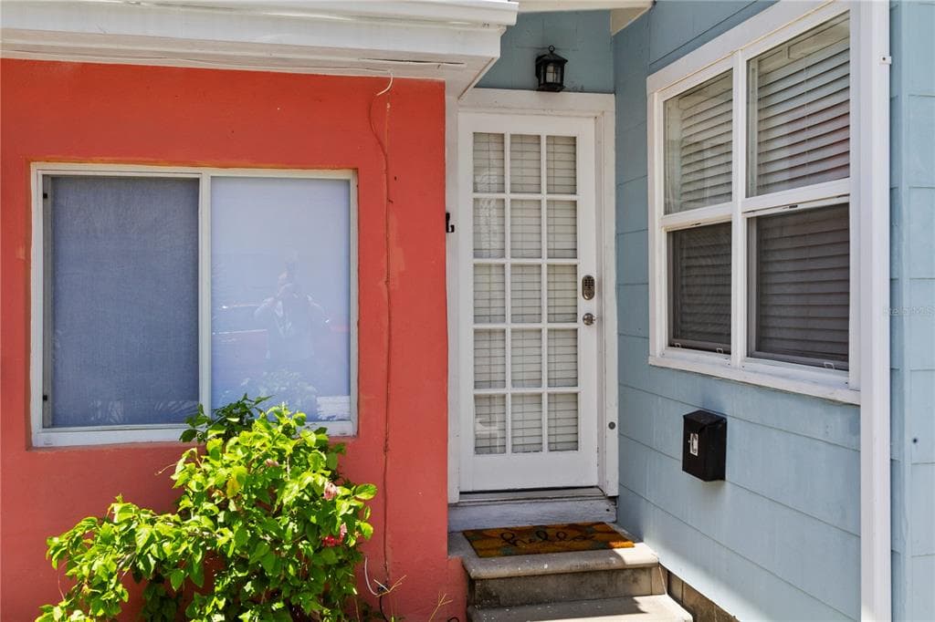 107 4TH AVENUE UNIT C ST PETE BEACH, FL 33706