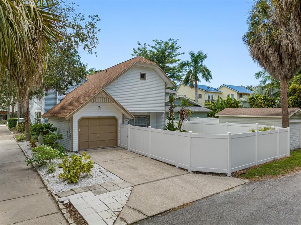 1003 W HORATIO STREET UNIT B TAMPA, FL 33606