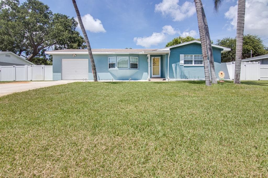 7690 91ST STREET SEMINOLE, FL 33772
