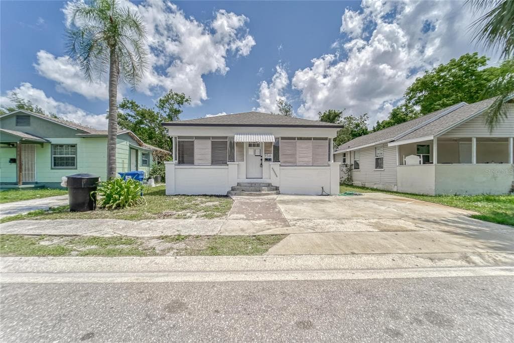 956 18TH STREET S ST PETERSBURG, FL 33712