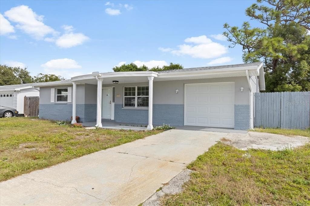 1436 MAYBURY DRIVE HOLIDAY, FL 34691