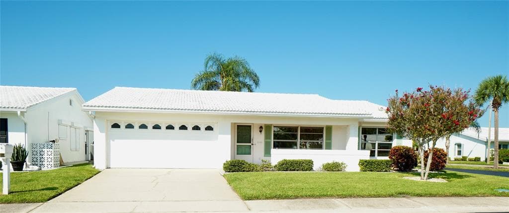 9190 35TH STREET N UNIT 6 PINELLAS PARK, FL 33782