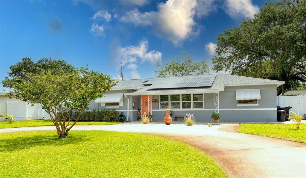2697 66TH WAY N ST PETERSBURG, FL 33710