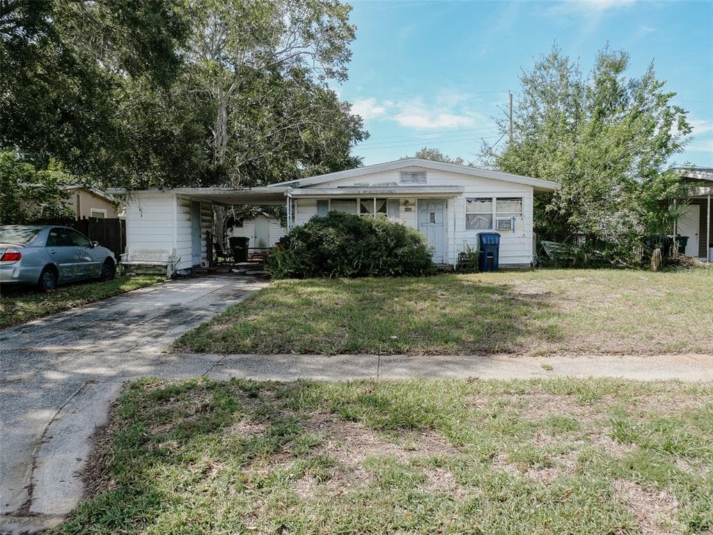 4406 W LEILA AVENUE TAMPA, FL 33616