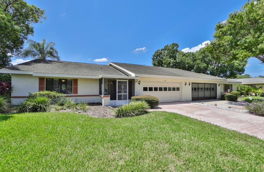 1422 INGRAM DRIVE SUN CITY CENTER, FL 33573