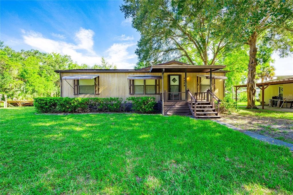 8449 W CRANE COURT HOMOSASSA, FL 34448