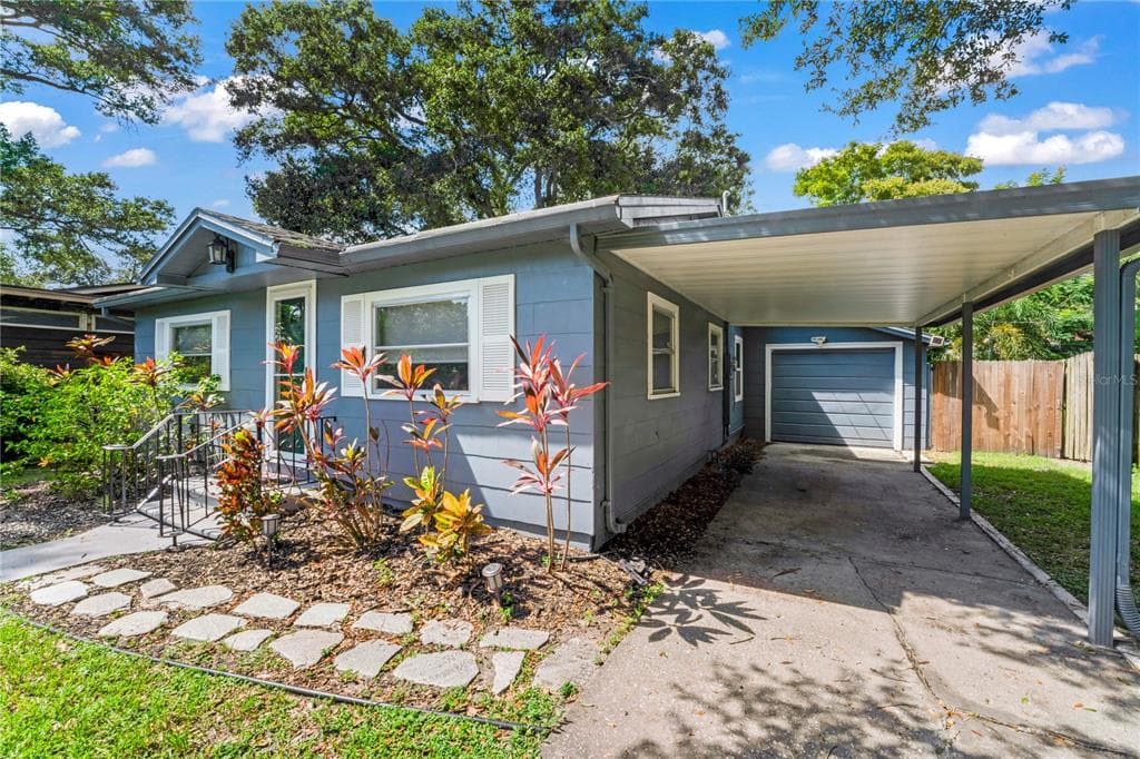 4671 42ND AVENUE N ST PETERSBURG, FL 33714