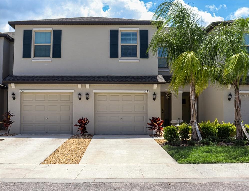 729 ROYAL EMPRESS DR RUSKIN, FL 33570
