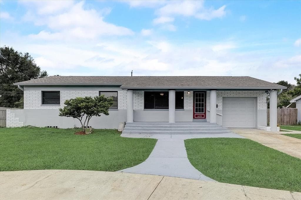 6438 17TH PLACE N ST PETERSBURG, FL 33710