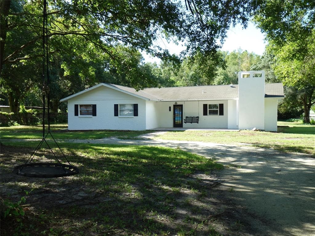 3504 OLD KEYSTONE ROAD TARPON SPRINGS, FL 34688