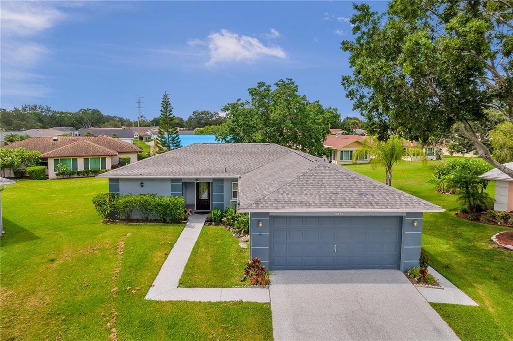10562 41ST COURT N CLEARWATER, FL 33762