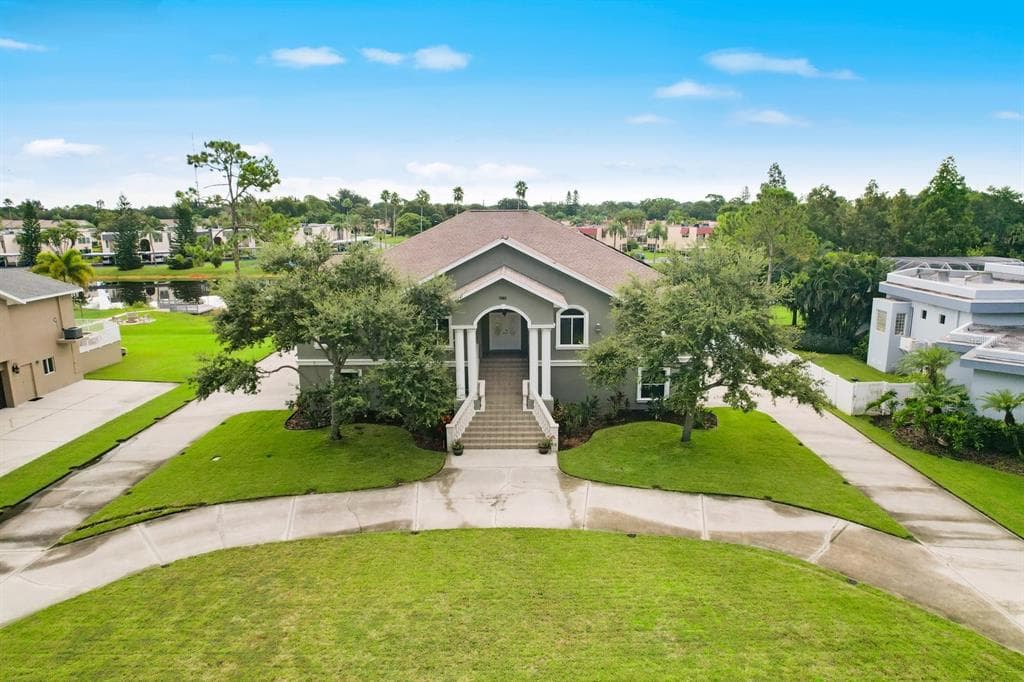 7885 CHEYENNE DRIVE SEMINOLE, FL 33777