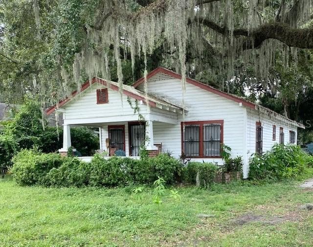 1905 E HENRY AVENUE TAMPA, FL 33610