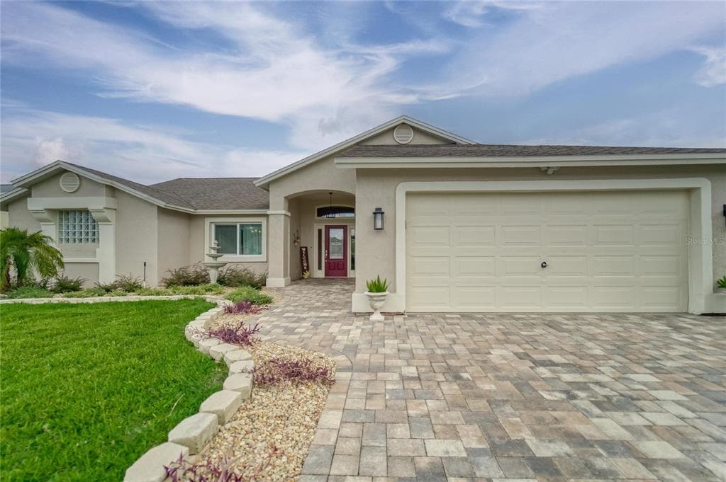 8343 DANBURY LANE