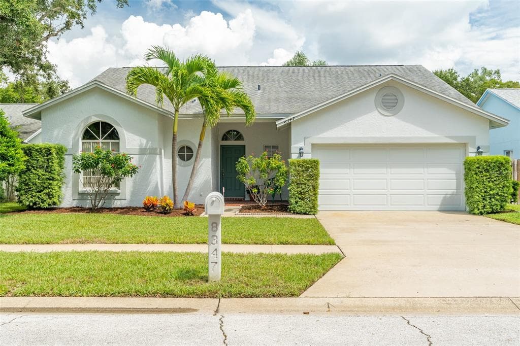8347 WRENS WAY PASS LARGO, FL 33773