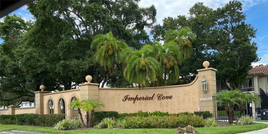 19029 US HIGHWAY 19 N UNIT 2-8 CLEARWATER, FL 33764