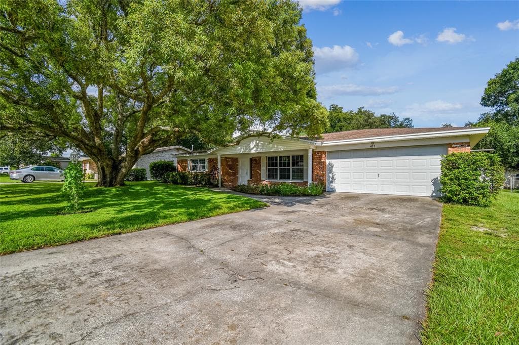 411 DEBRA DRIVE BRANDON, FL 33510