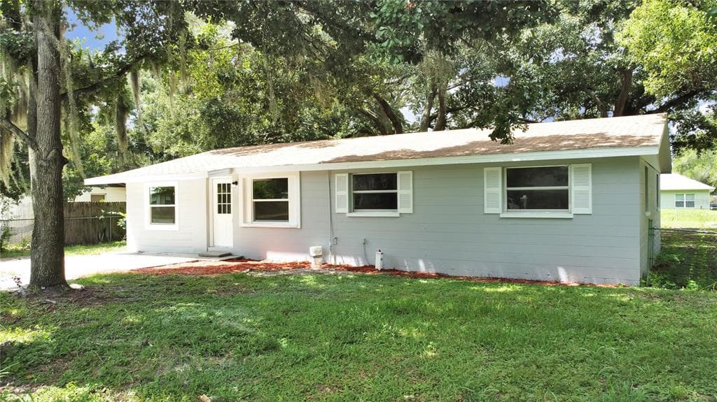 5520 LORRAINE STREET LAKELAND, FL 33810