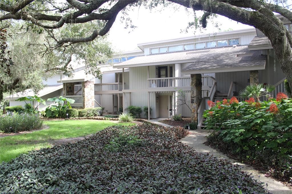 302 BIRCH WAY UNIT 302 HAINES CITY, FL 33844
